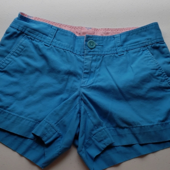 Lilly Pulitzer blue Callahan shorts flawed - Picture 1 of 5